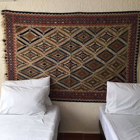 Hostel Kaana 4 You Cancún Extérieur photo