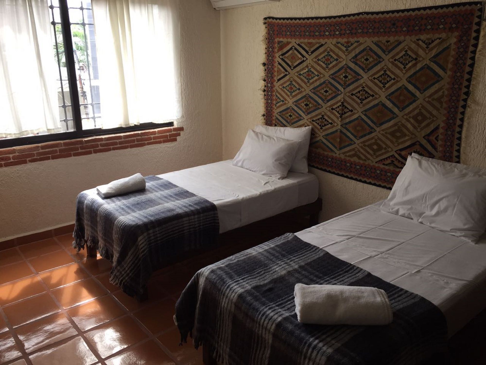 Hostel Kaana 4 You Cancún Extérieur photo